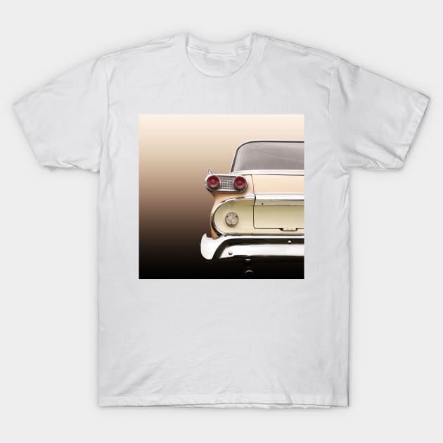 US American classic car 1959 villager station wagon T-Shirt by Beate Gube